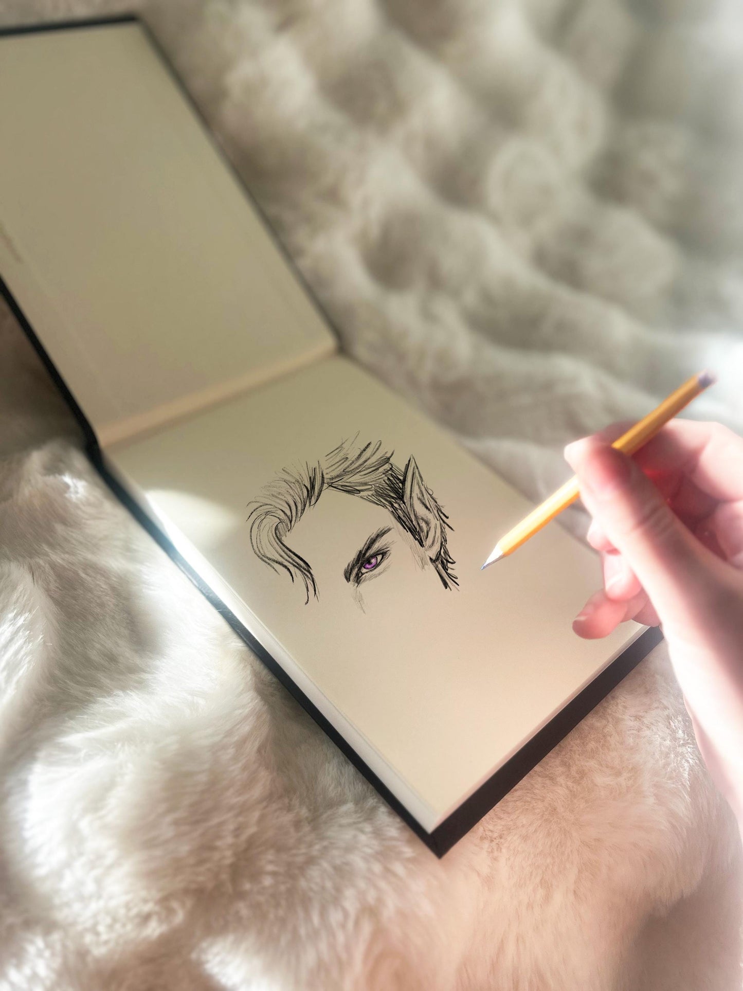 Feyre's Watercolor/Sketchbook from ACOTAR - Watercolor flip book