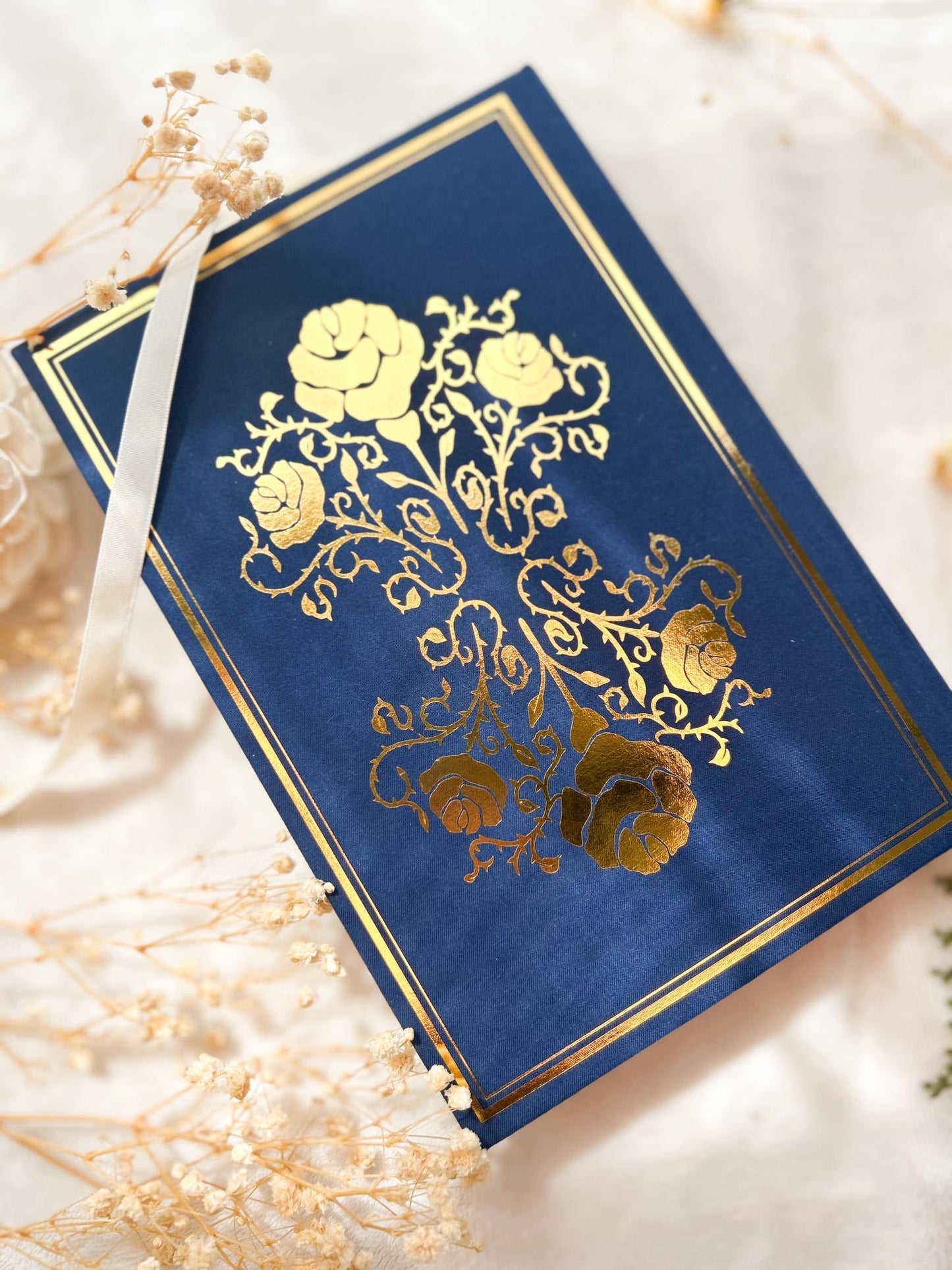 A Court of Thorns and Roses (ACOTAR) Rebound Hardcover l Handmade Special Edition Rebind