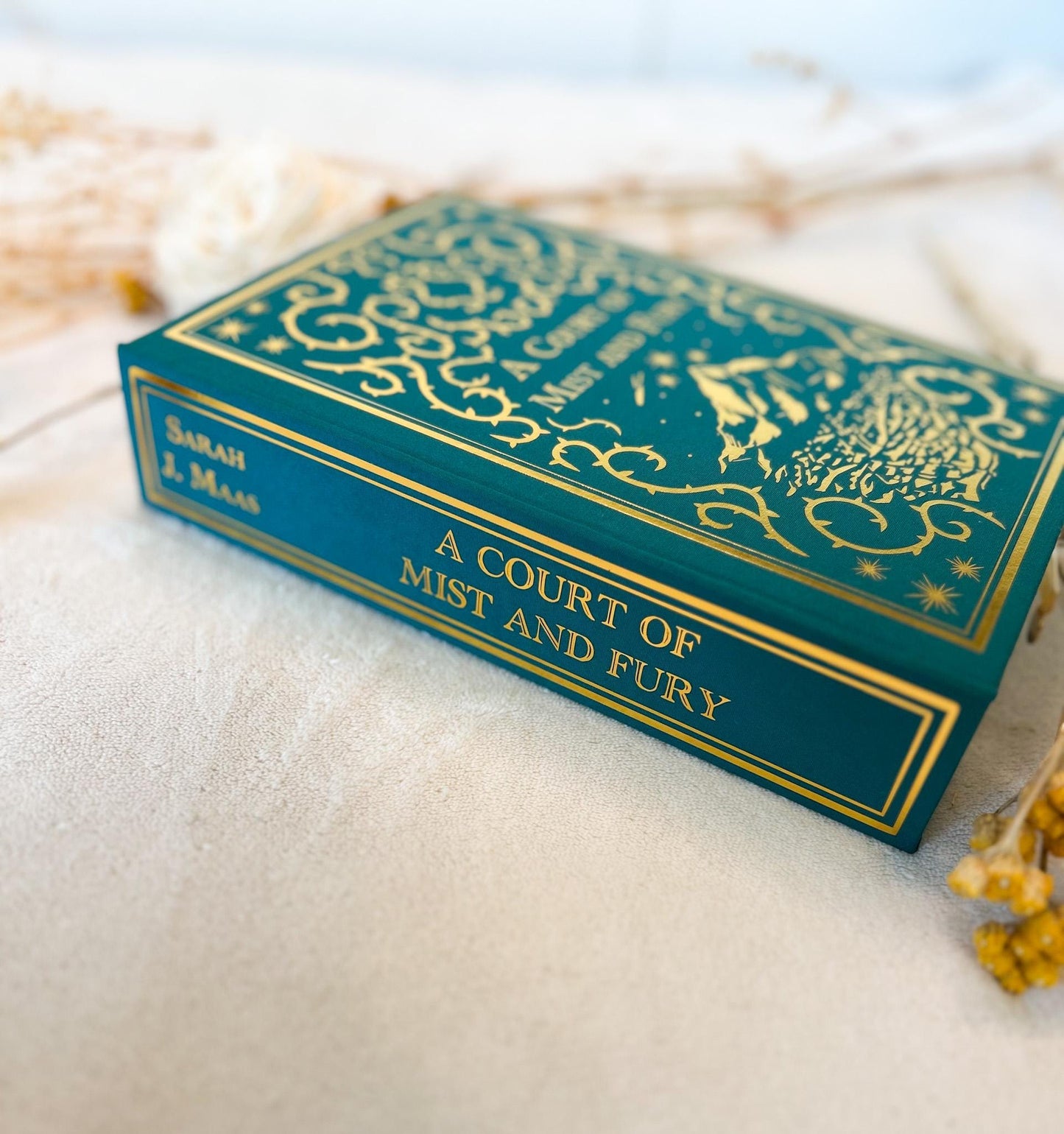 A court of Mist and Fury (ACOTAR) Rebound Hardcover l Handmade Special Edition Rebind